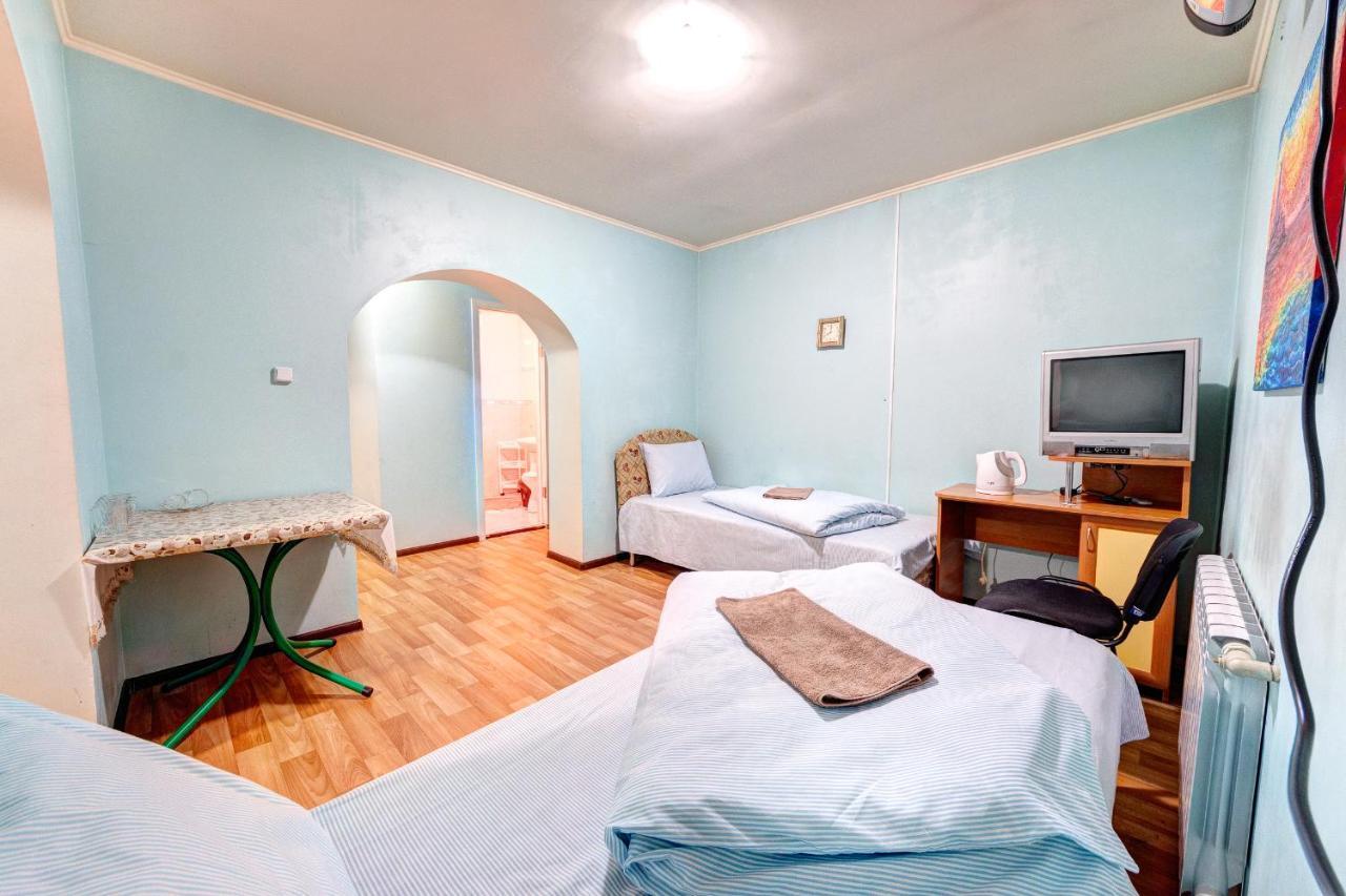 Hotel Zvezda Kiev Dış mekan fotoğraf