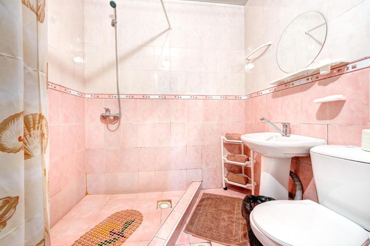 Hotel Zvezda Kiev Dış mekan fotoğraf