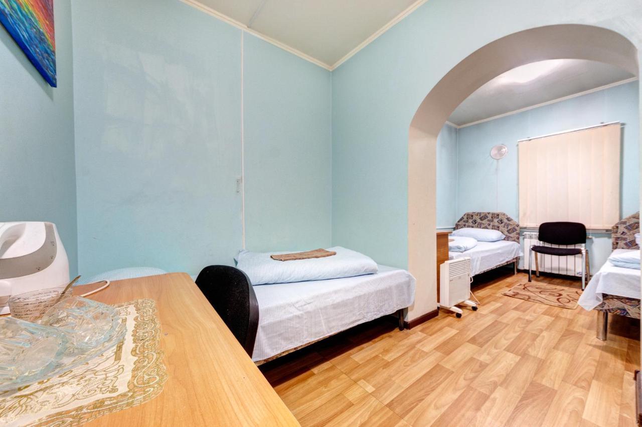 Hotel Zvezda Kiev Dış mekan fotoğraf