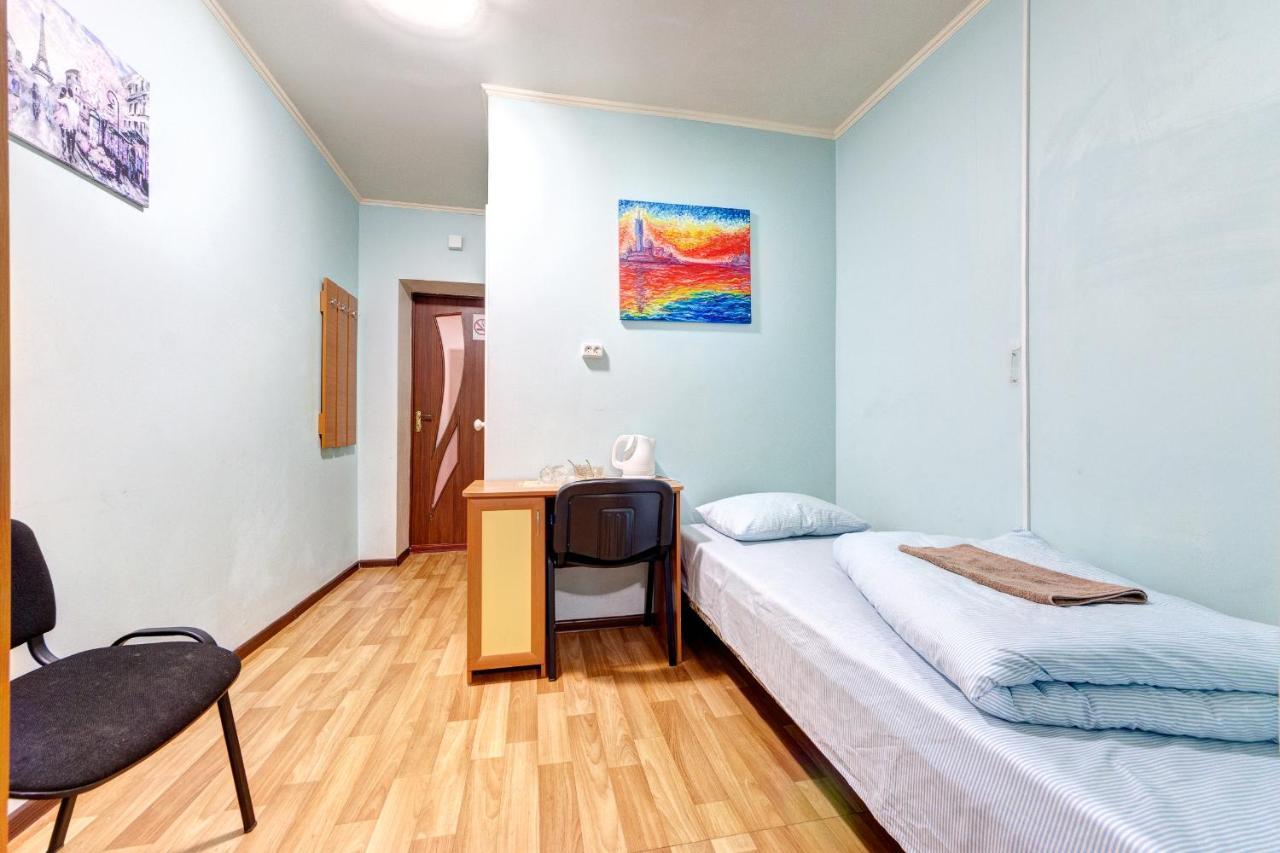 Hotel Zvezda Kiev Dış mekan fotoğraf