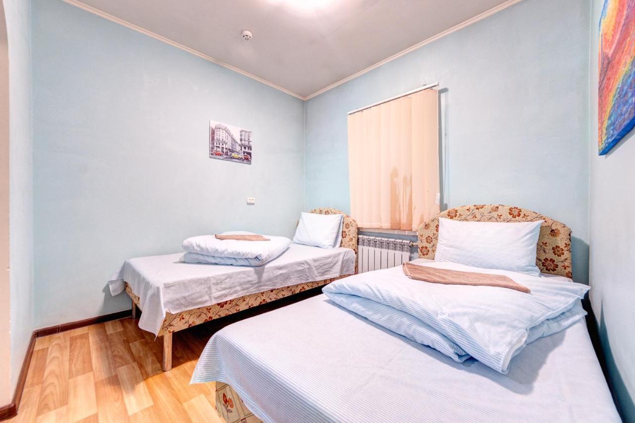 Hotel Zvezda Kiev Dış mekan fotoğraf